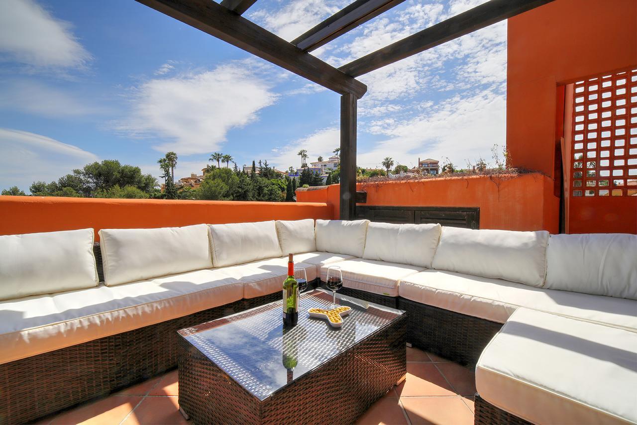 Jardines De Nueva Galera Cozy Penthouse Apartman Estepona Kültér fotó