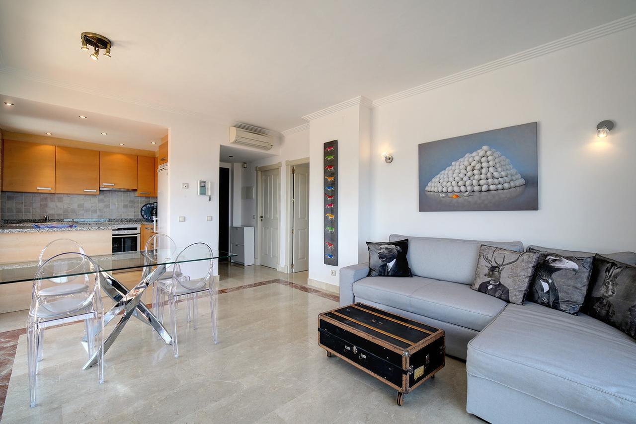 Jardines De Nueva Galera Cozy Penthouse Apartman Estepona Kültér fotó