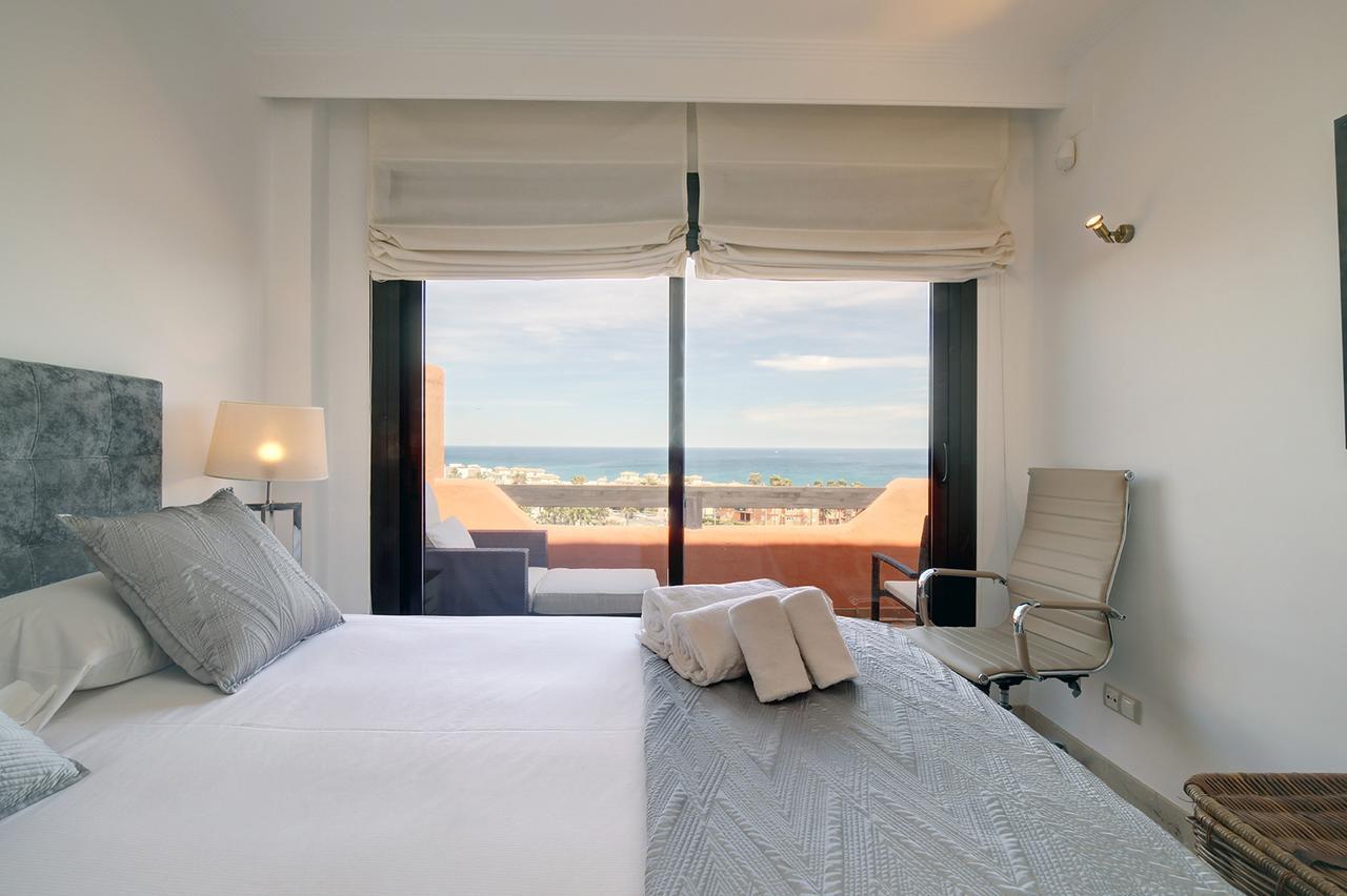 Jardines De Nueva Galera Cozy Penthouse Apartman Estepona Kültér fotó