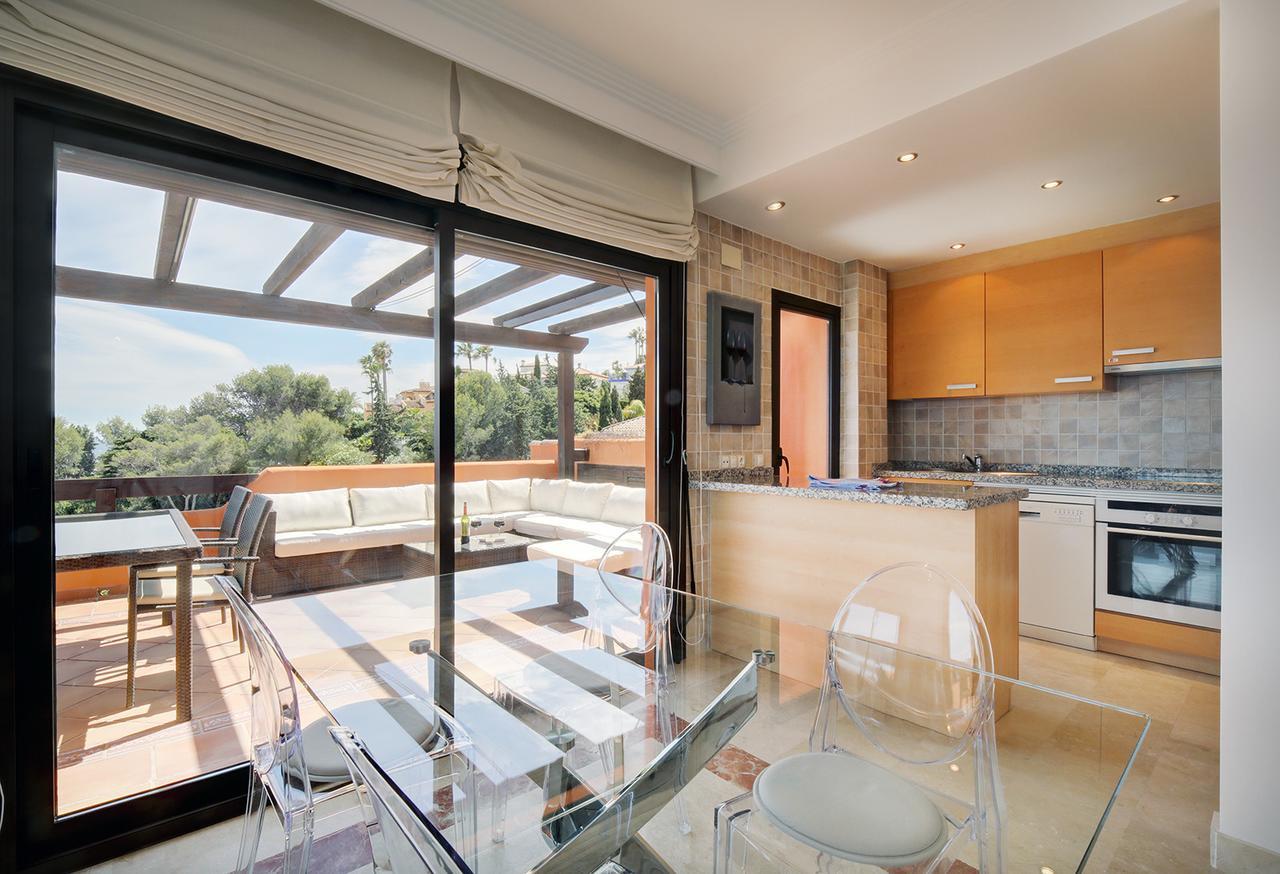 Jardines De Nueva Galera Cozy Penthouse Apartman Estepona Kültér fotó